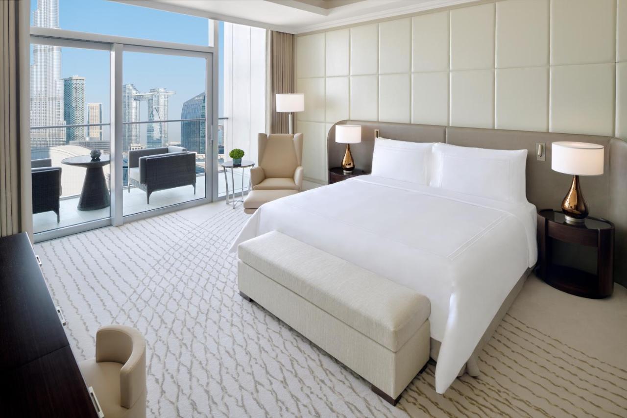 Address Dubai Mall Exterior foto A bedroom at the Address Downtown Hotel